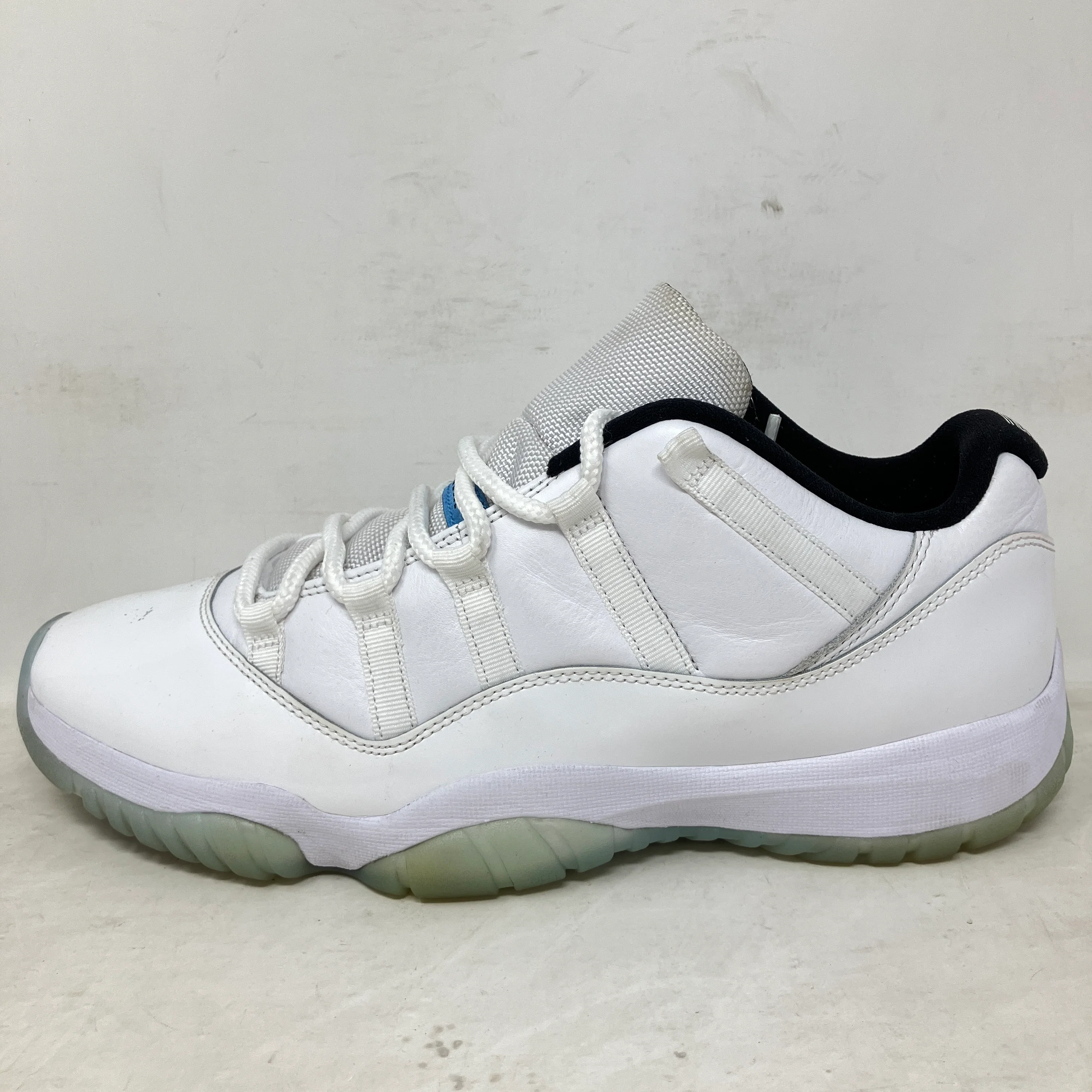 Jordan 11